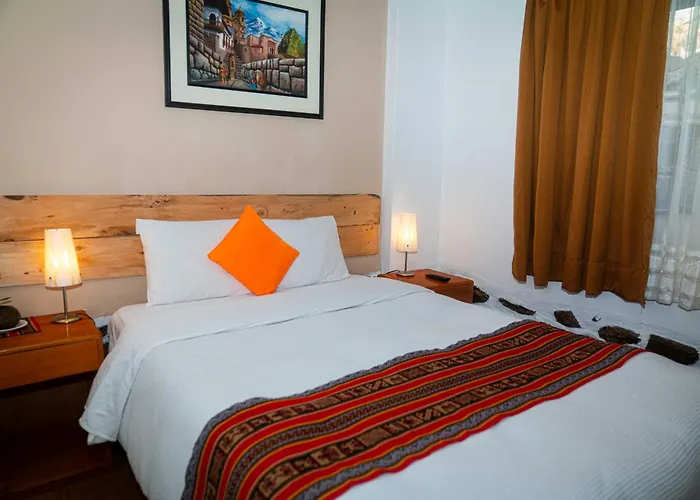 Casa De Ollanta 3*