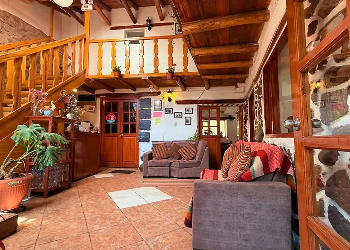 Casa De Ollanta 3*